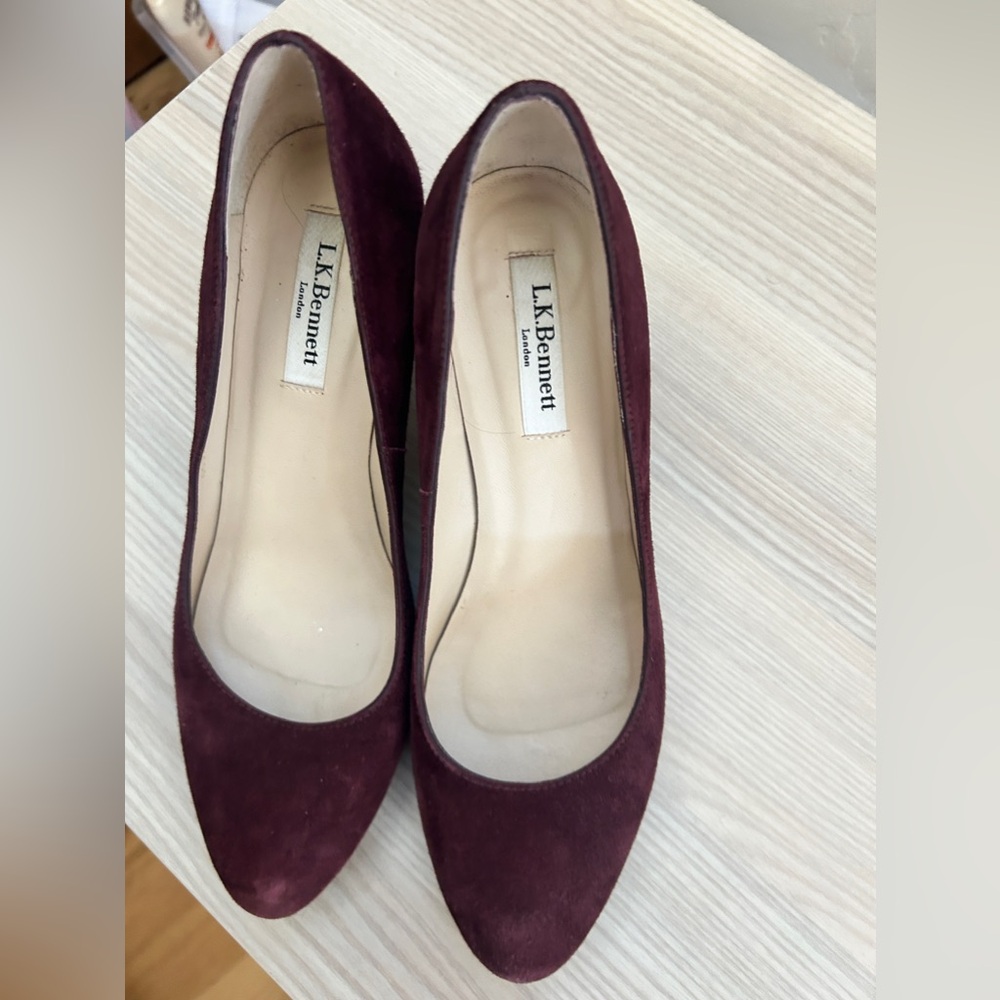 LK Bennett- suede heels 37.5